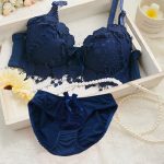 Old cup Bra panty Set - Image 4